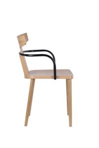 Designerski nowoczesny fotel drewniany z metalowym podłokietnikiem TIRO BS projekt Yago Sarri